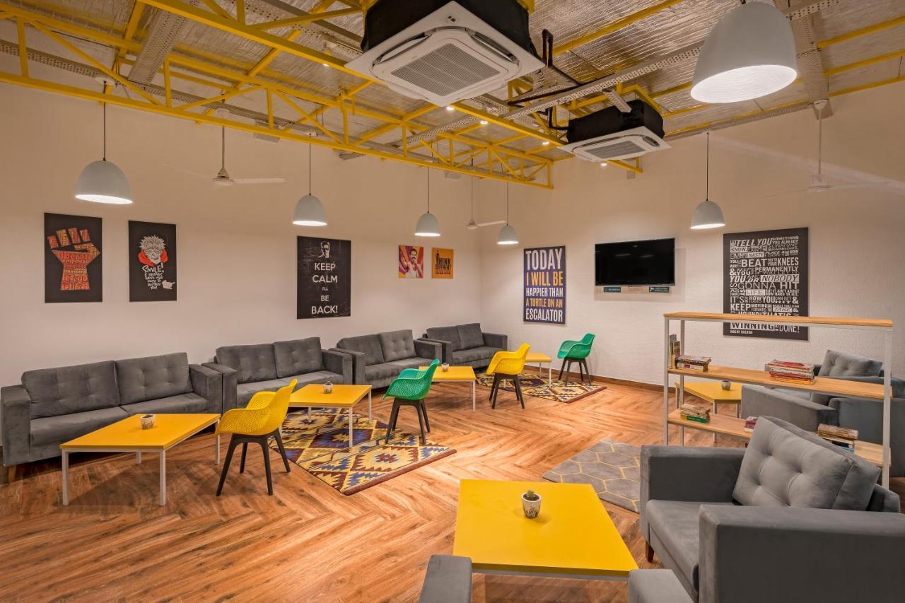 Bedzzz Varanasi By Leisure Hotels, 1 Km From Dashwasamedh Ghat Exterior foto
