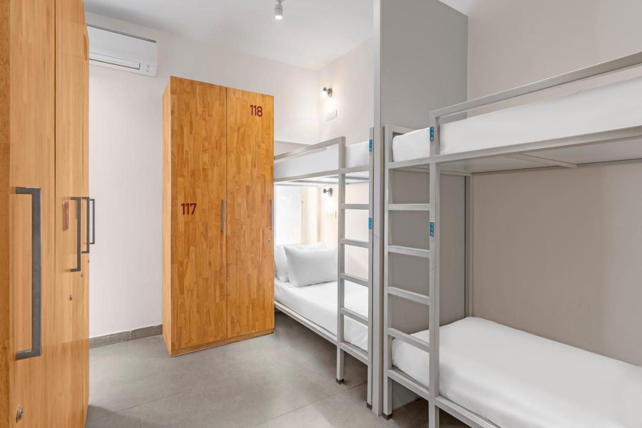Bedzzz Varanasi By Leisure Hotels, 1 Km From Dashwasamedh Ghat Exterior foto
